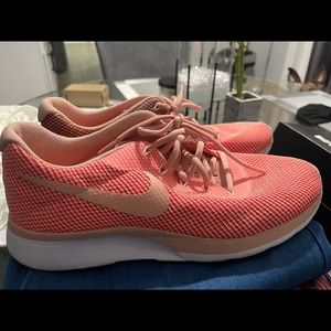 Nike women shoes